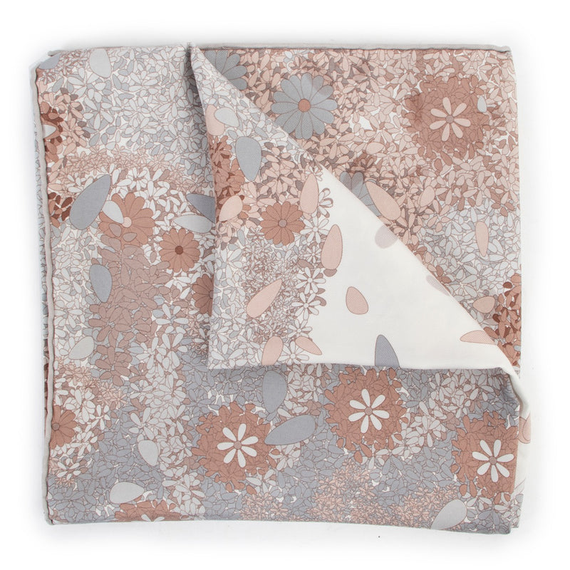 Shop safe online 100% authentic second hand Hermès Pastel Offrandes D'un Jour Silk Scarf