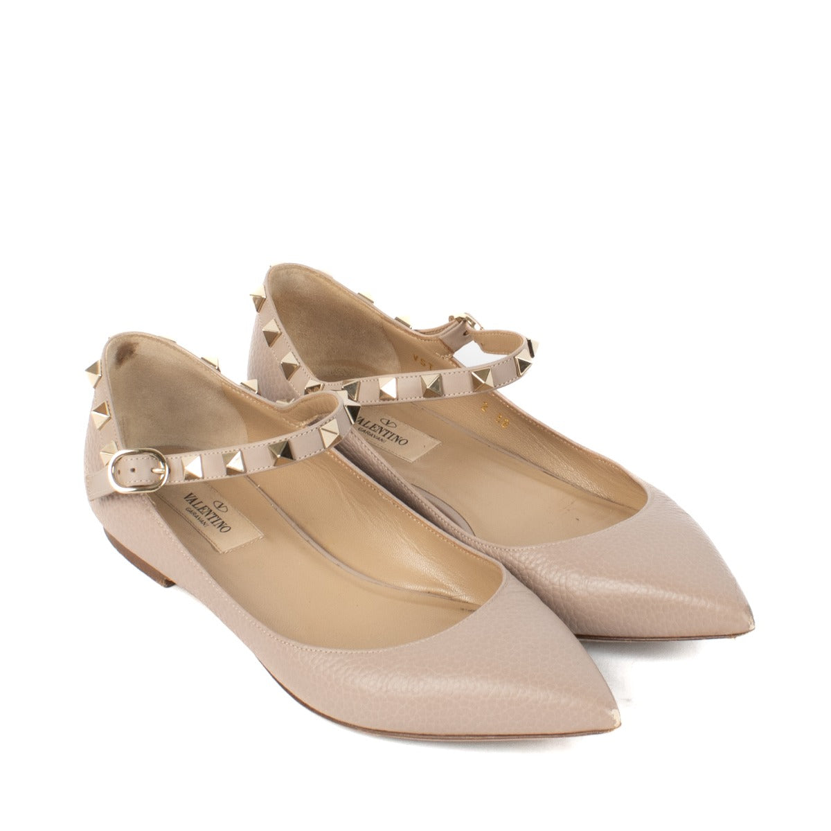 Shop safe online at Labellov in Antwerp, Brussels and Knokke this 100% authentic second hand Valentino Garavani Grey Leather Rockstud Ballerinas - Size 38
