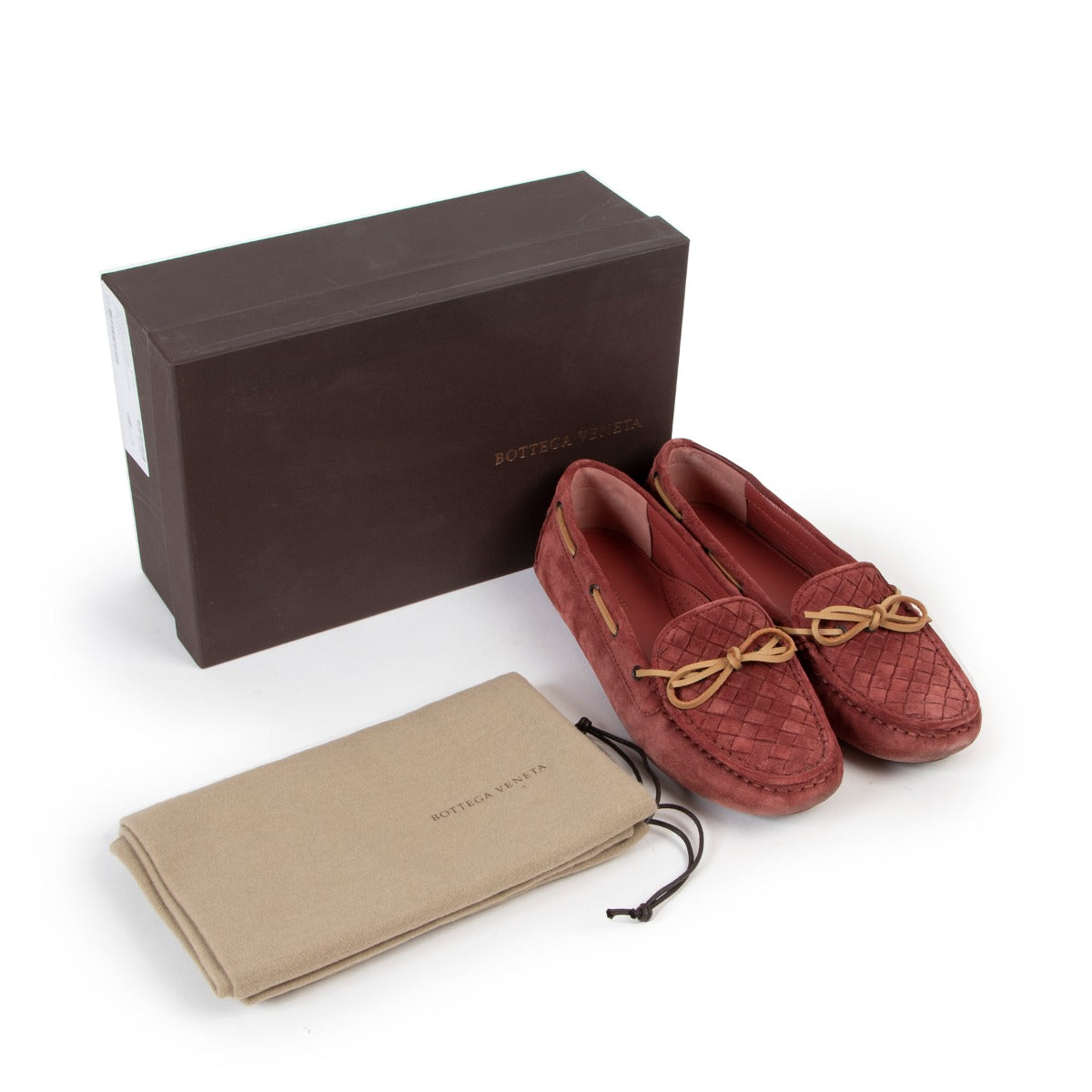 Shop authentic second hand Bottega Veneta Intrecciato Driver Moccasins at Labellov