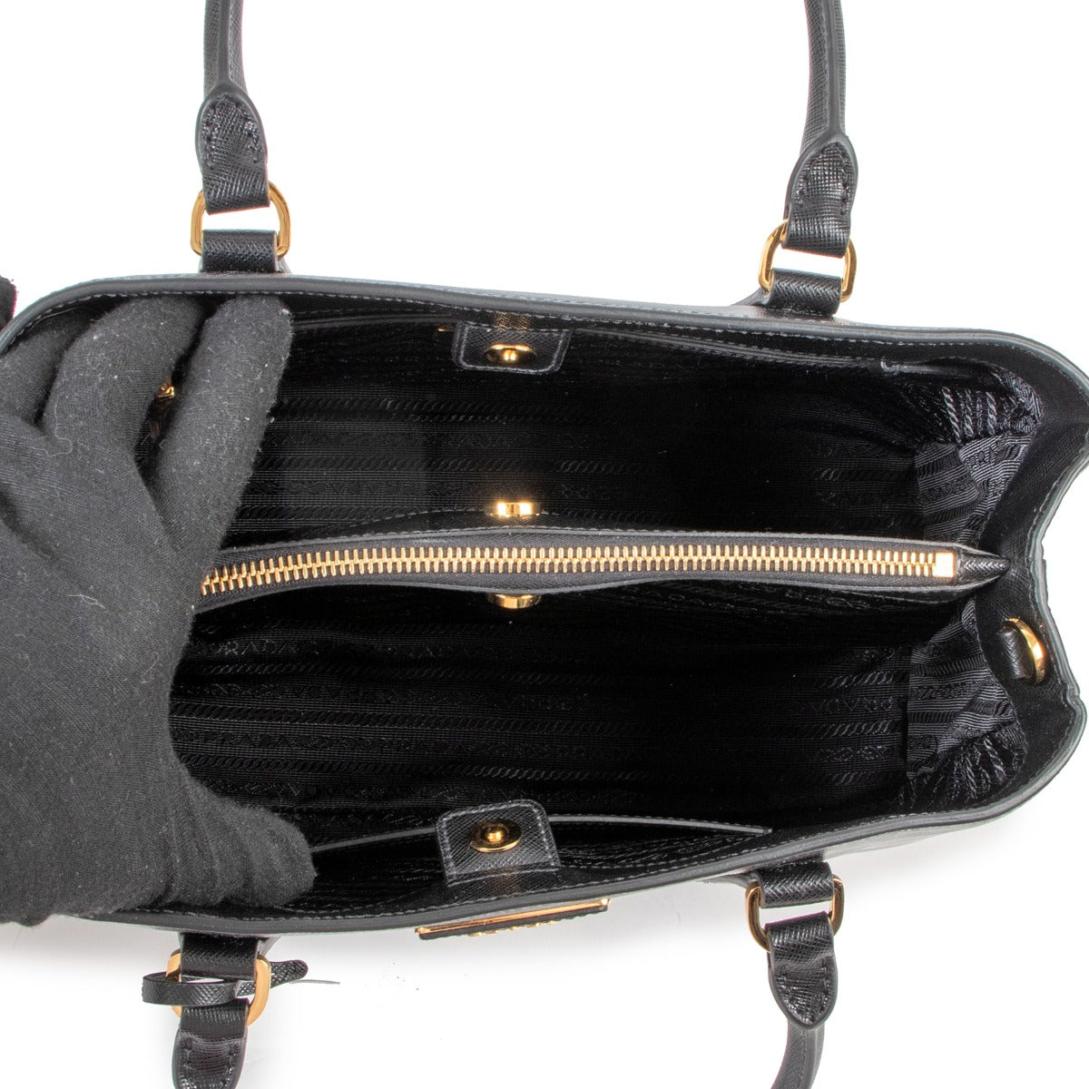 Shop authentic second hand Prada BN1874 Saffiano Lux Medium Shopper Tote Bag at Labellov