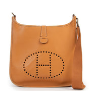 Shop safe online 100% authentic second hand Hermès Cognac Evelyne 33 Bag in very good condition at the right price at Labellov in Antwerp.