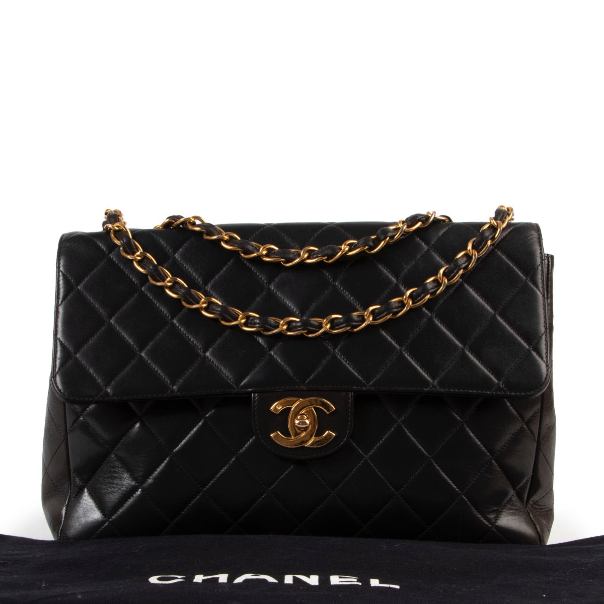 Veilig online kopen van authentieke zwarte Chanel classic flap bag handtas.