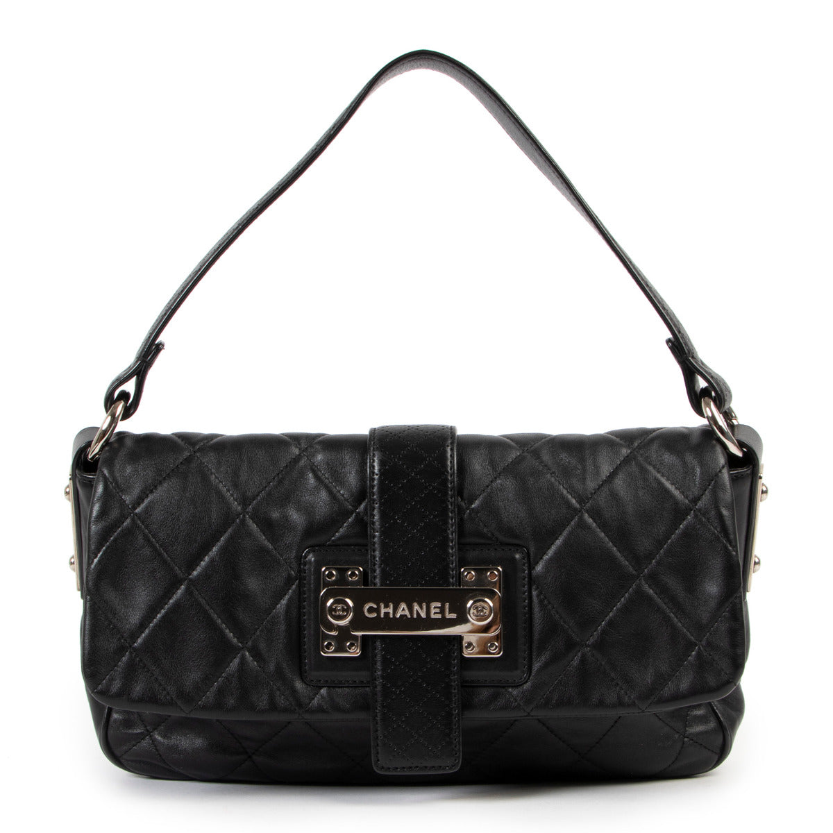 Chanel Black Matelasse Lambskin Leather Bag for the best price at Labellov secondhand luxury in Antwerp
