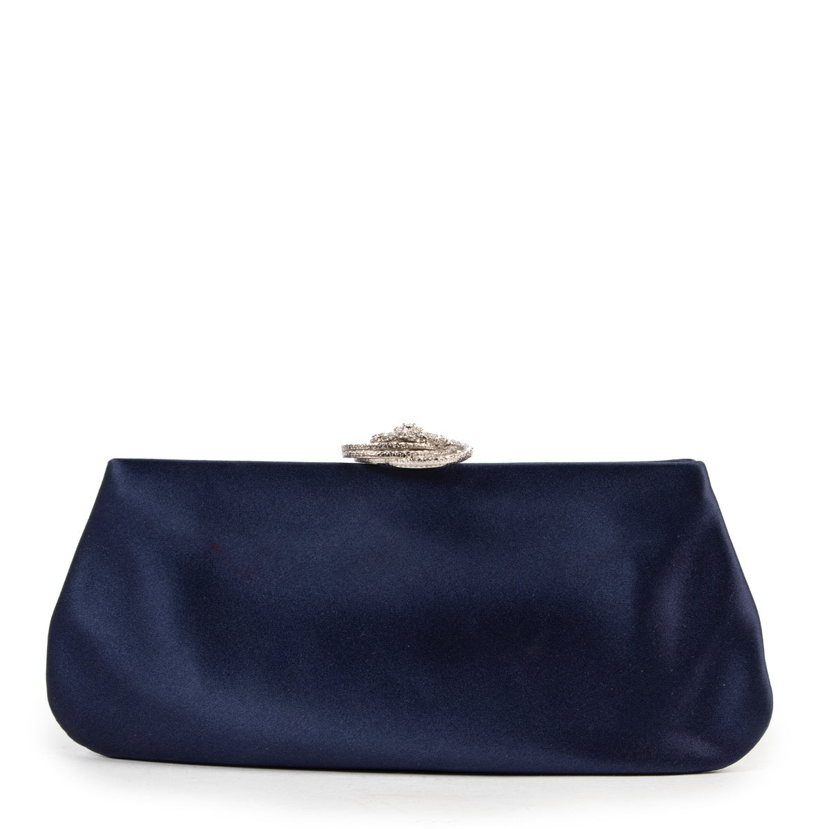 Find this Chanel Blue Clutch in perfect condition at Labellov Antwerp.