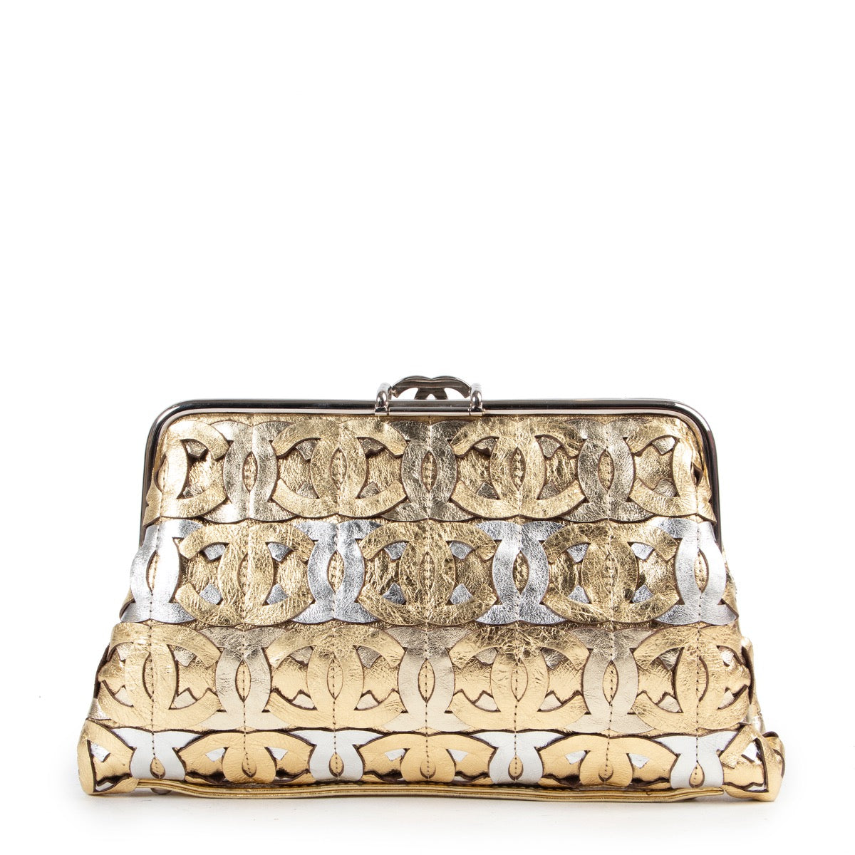 Shop safe online Chanel bags for the best price. shop safe online your secondhand Chanel bag.