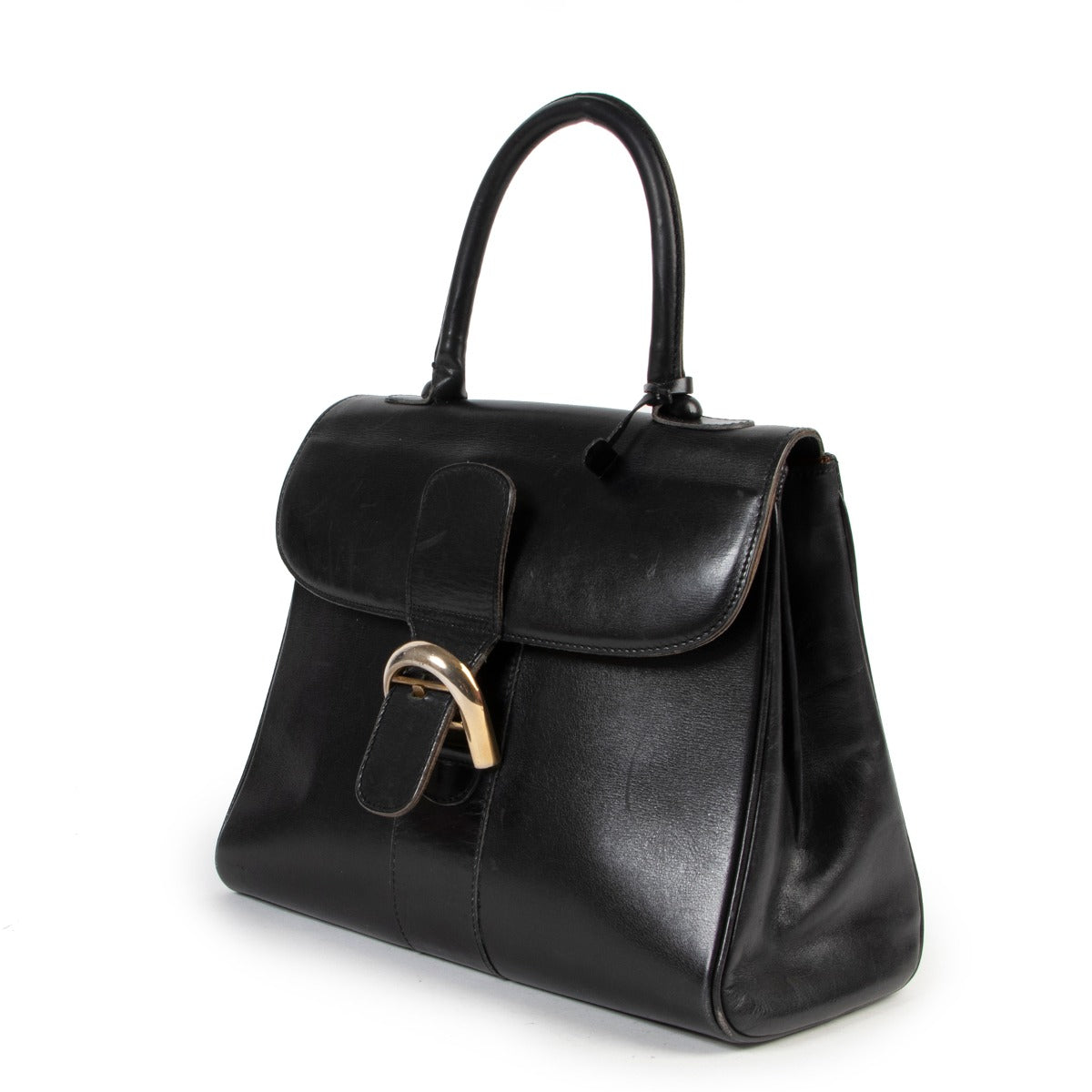 Shop this Delvaux Black Brillant MM at Labellov online or in store.