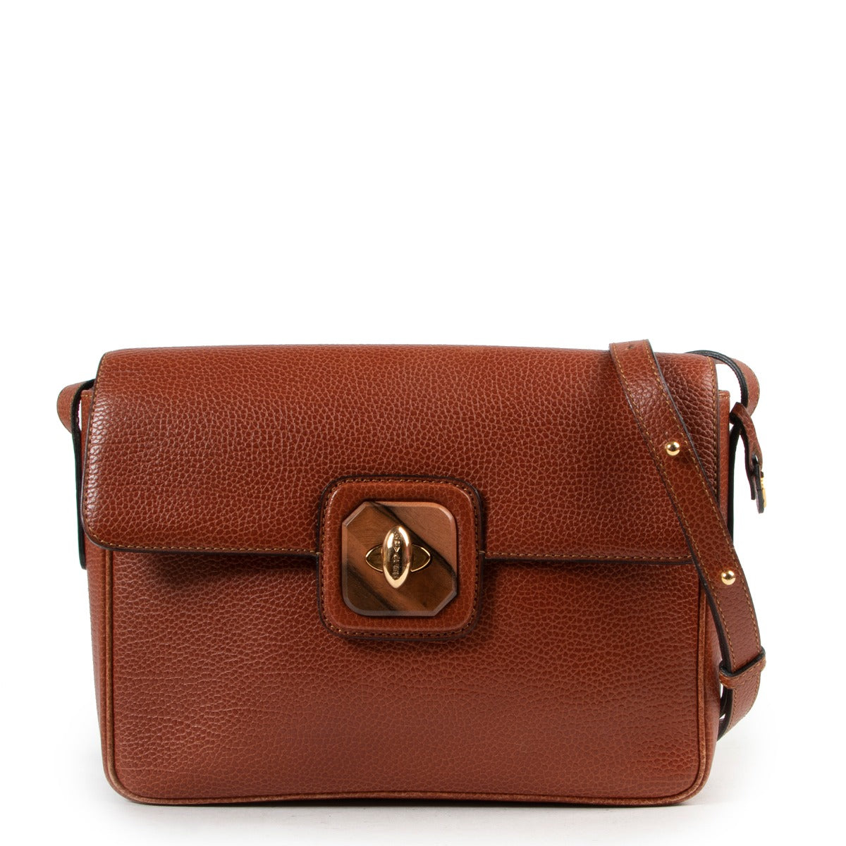 Buy and sell your bags at Labellov such as this vintage Delvaux Brown Shoulder Bag.