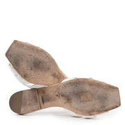 Achetez en ligne ces chaussures blanche Saint Laurent en taille 37,5.
