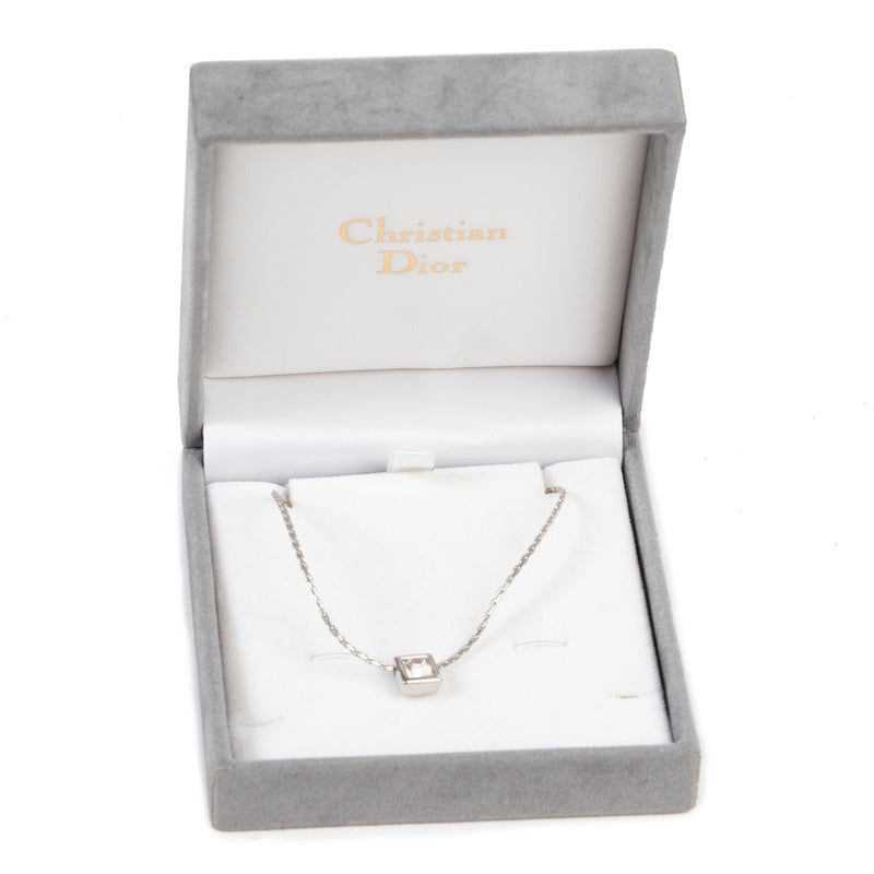 Christian Dior Silver Necklace shop safe online Christian Dior Silver Necklace. acheter en ligne seconde main