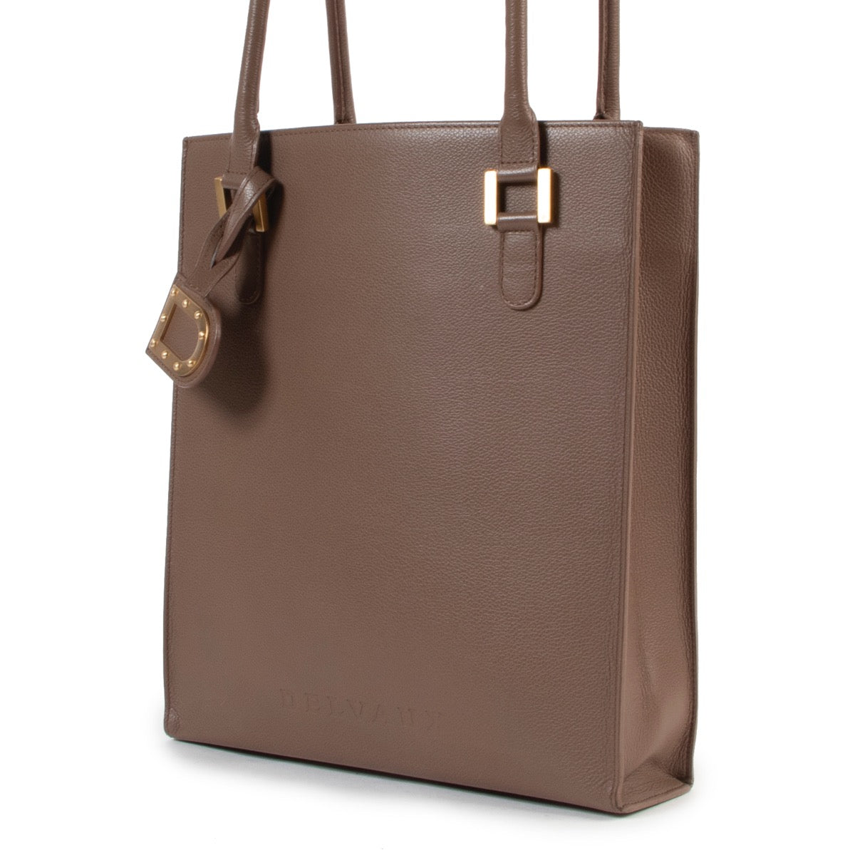 Achetez en ligne second main ce sac Delvaux taupe le Jeff chez Labellov.Com.