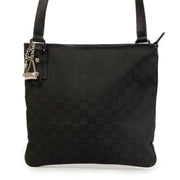 Shop safe online t Labellov in Antwerp, Brussels and Knokke this 100% authentic second hand Gucci Black GG Messenger Bag