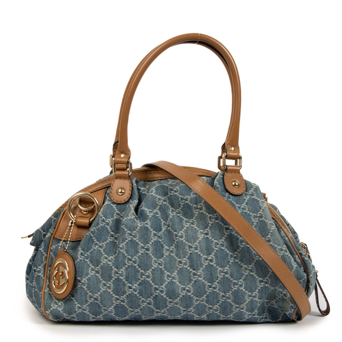 Shop safe online at Labellov in Antwerp, Brussels and Knokke this 100% authentic second hand Gucci Denim GG Canvas Sukey Tote Shoulder Bag