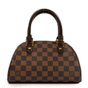 Shop safe online at Labellov in Antwerp, Brussels and Knokke this 100% authentic second hand Louis Vuitton Damier Ebene Canvas PM Ribera Top Handle