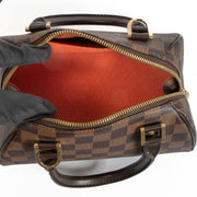 Shop safe online at Labellov in Antwerp, Brussels and Knokke this 100% authentic second hand Louis Vuitton Damier Ebene Canvas PM Ribera Top Handle