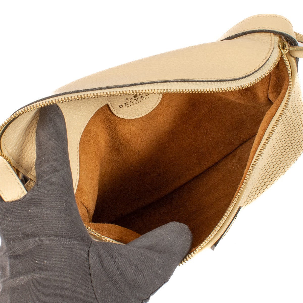 shop 100% authentic second hand Delvaux Cream Macao Crossbody Bag on Labellov.com