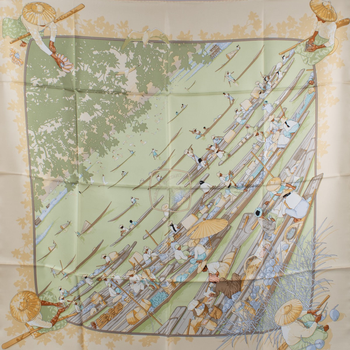 Shop safe online at Labellov in Antwerp, Brussels and Knokke this 100% authentic second hand Hermès Multicolor Marché Du Lac Inlé Carré 90 Scarf