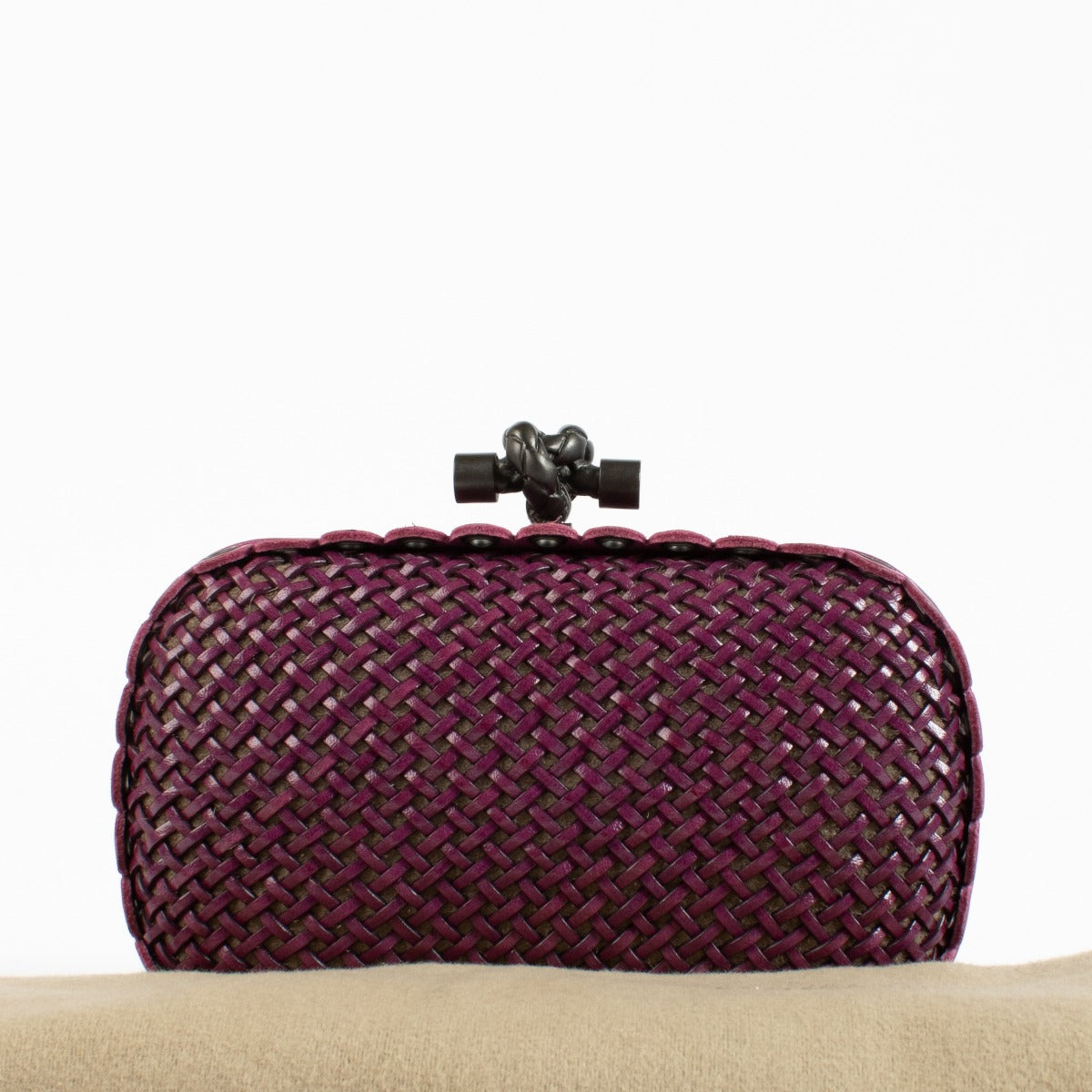 Bottega Veneta Paarse Gevlochten Knoop Clutch