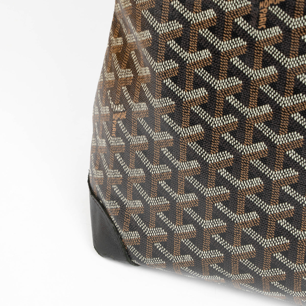 Shop this 100% authentic Goyard Black Goyardine Canvas Bellechasse PM Bag at Labellov.com