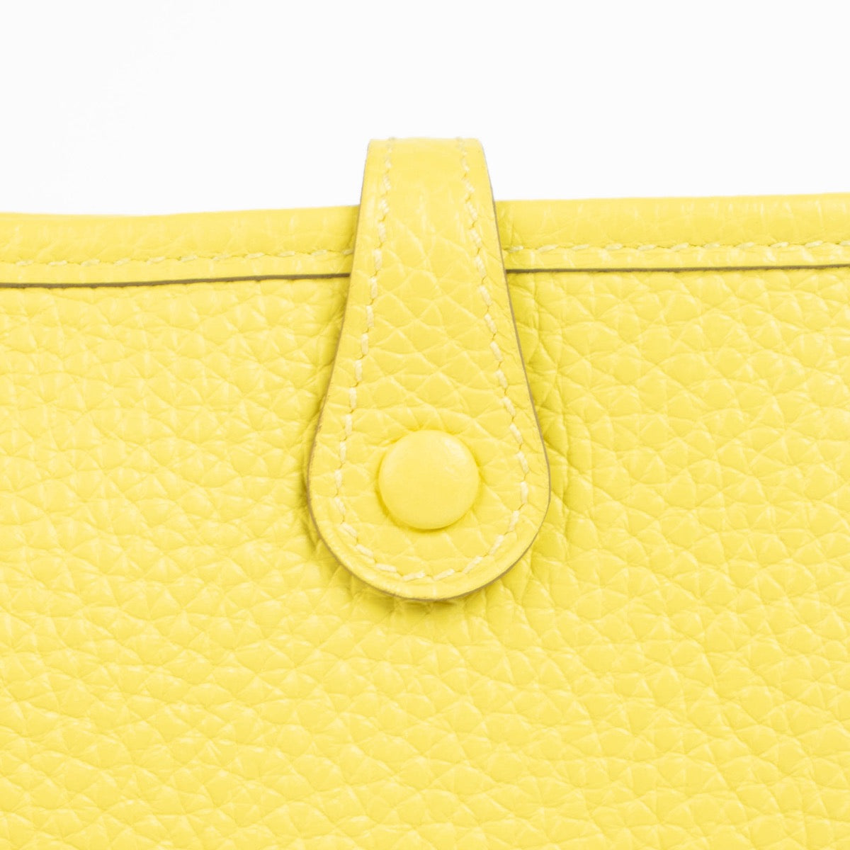 Shop this 100% authentic Hermès Evelyne 16 Lime Clemence PHW Bag (Stamp U 2022) at Labellov.com