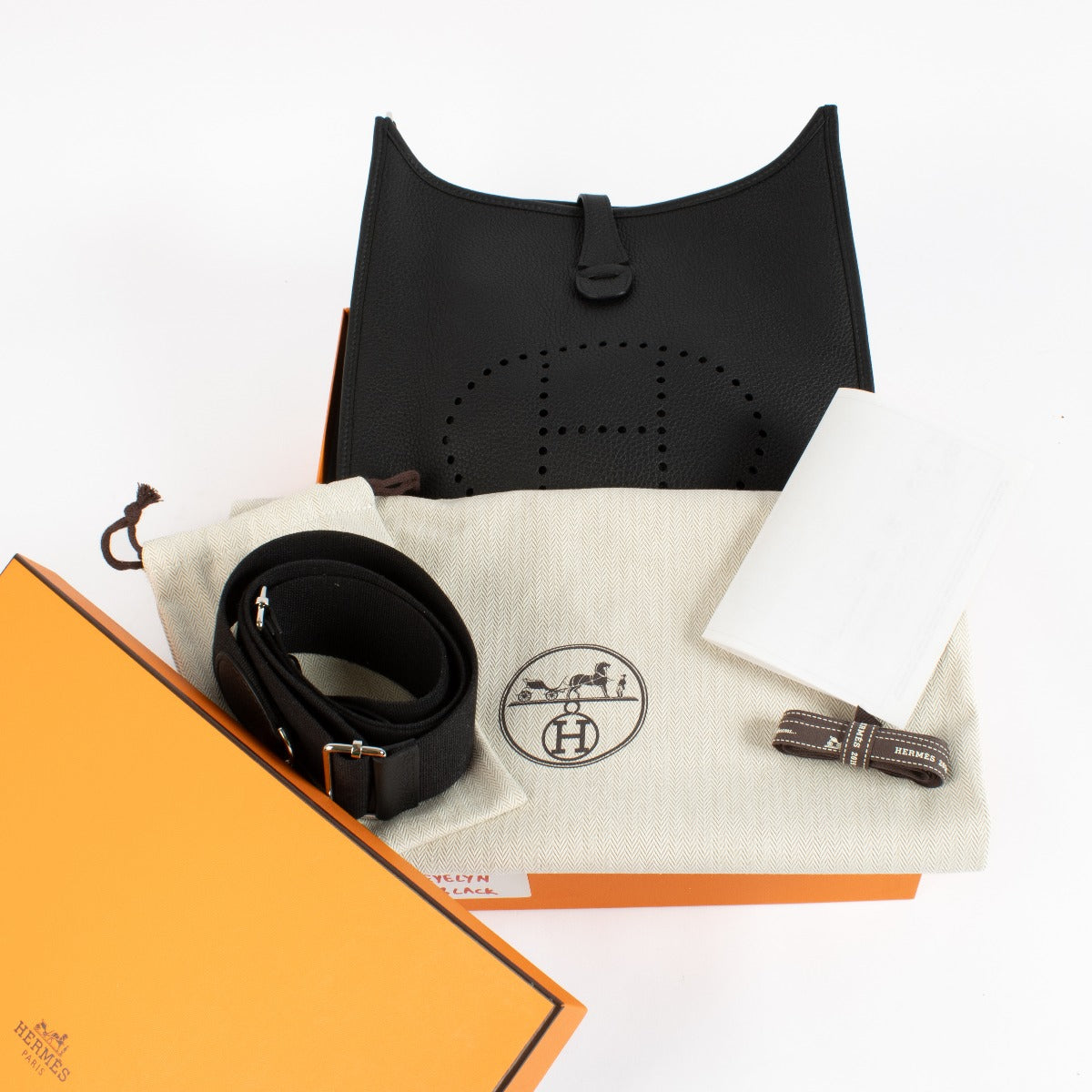 shop 100% authentic second hand Hermès Evelyne III 29 Black Taurillon Clemence PHW