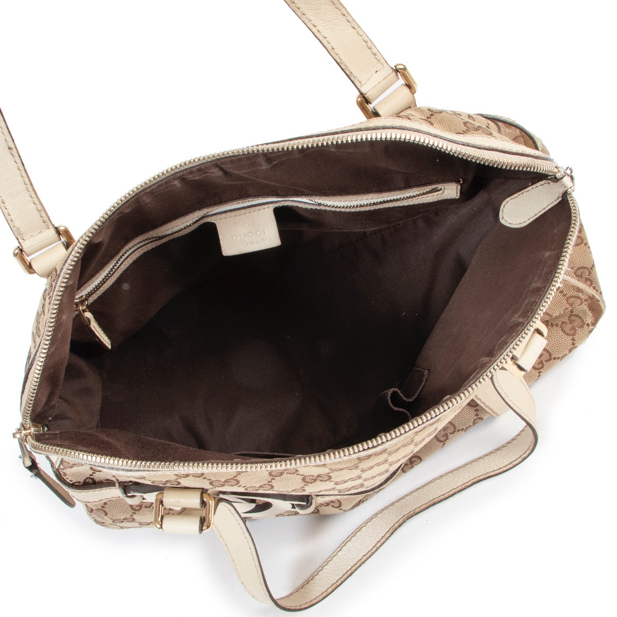Shop safe online authentic second hand Gucci Monogram Shoulder Bag. Buy online Gucci Monogram Shoulder Bag in a safe way. Shop Gucci Monogram Shoulder Bag online safely.
