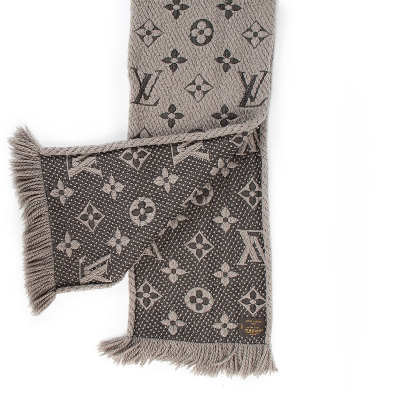 Louis Vuitton Grijze Monogram Sjaal