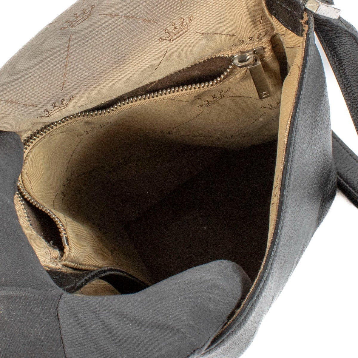 Shop safe online at Labellov in Antwerp, Brussels and Knokke this 100% authentic second hand Delvaux Black Louise Baudrier PM Crossbody Bag