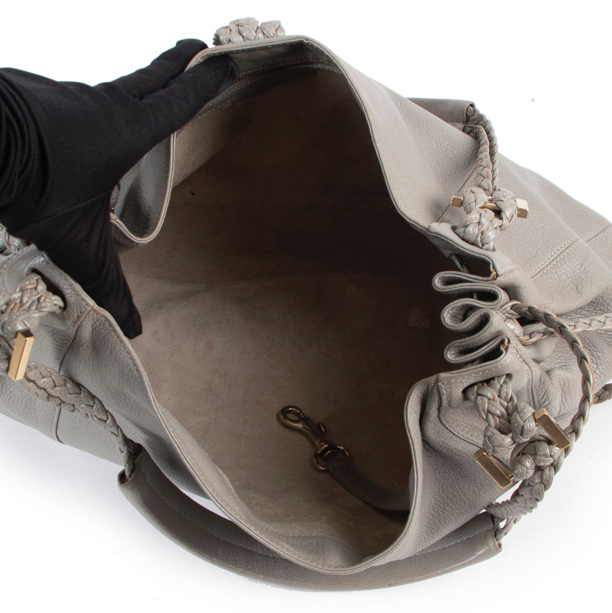 Safely purchase a used one Delvaux Grey Eugene Shoulder Bag. Buy online in a reliable way a Delvaux Grey Eugene Shoulder Bag. Buy in a safe site and easy way a Delvaux Grey Eugene Shoulder Bag