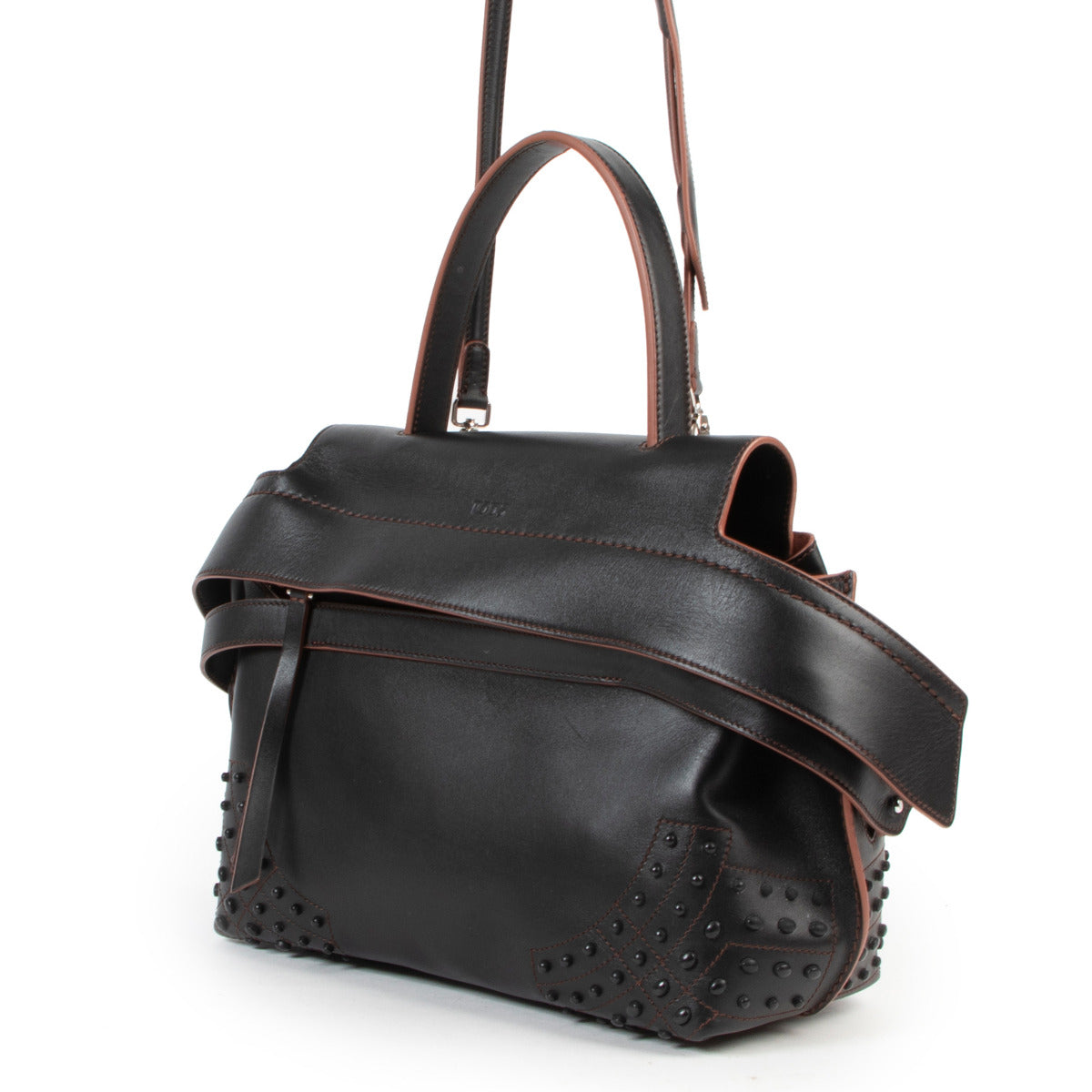 Tod's Black Leather Wave Bag for the best price at Labellov secondhand
