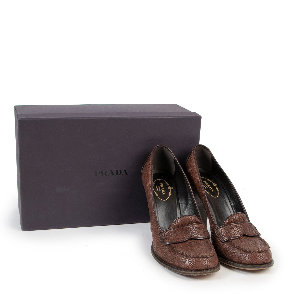 Prada Brown Pumps - size 41 for the best price at Labellov secondhand luxury in Antwerp Belgium