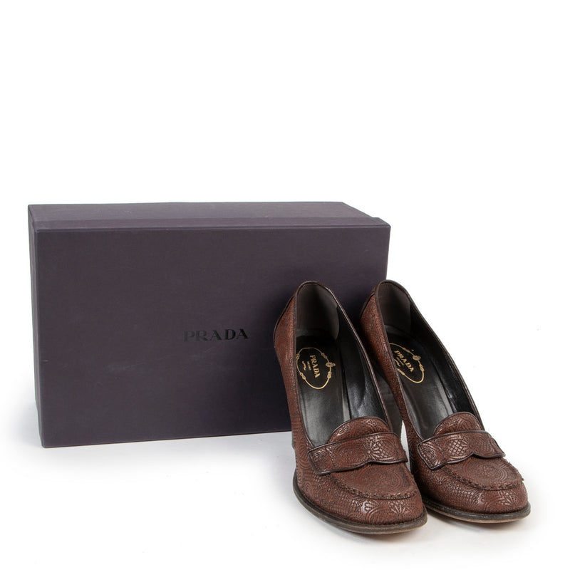 Prada Brown Pumps - size 41 for the best price at Labellov secondhand luxury in Antwerp Belgium