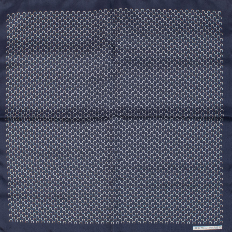 shop 100% authentic second hand Hermès Blue 45 Silk Scarf on Labellov.com
