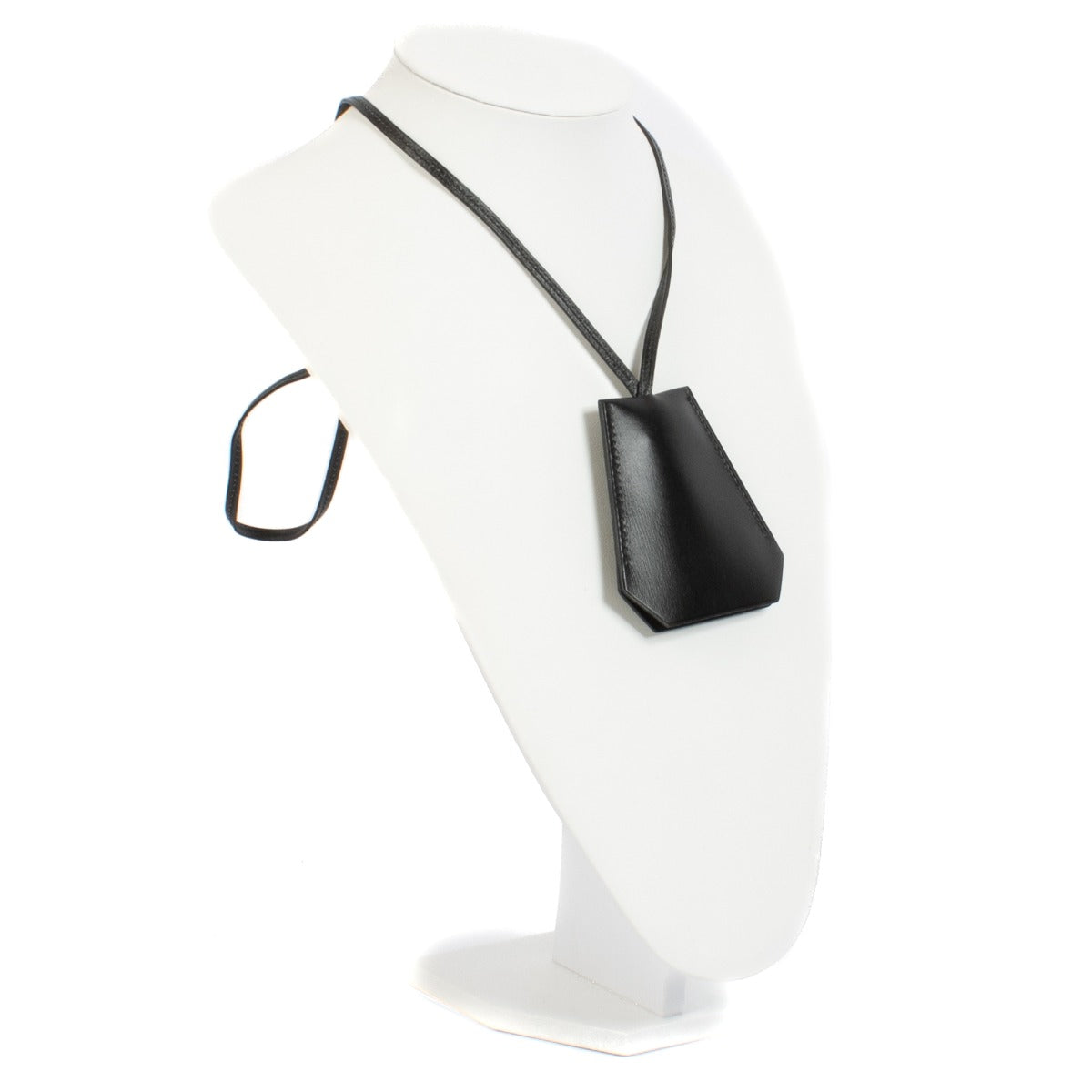Shop safe online at Labellov in Antwerp, Brussels and Knokke this 100% authentic second hand Hermès Black Margiela Clochette Keyring Necklace