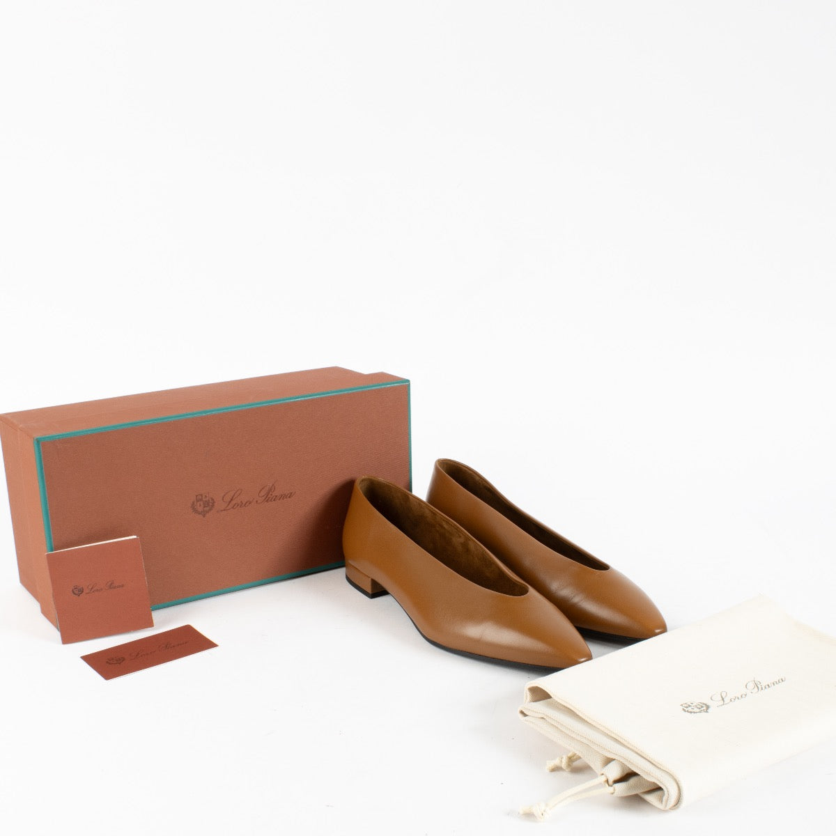 Authentic Second Hand Loro Piana Camel Ballerinas on Labellov.com