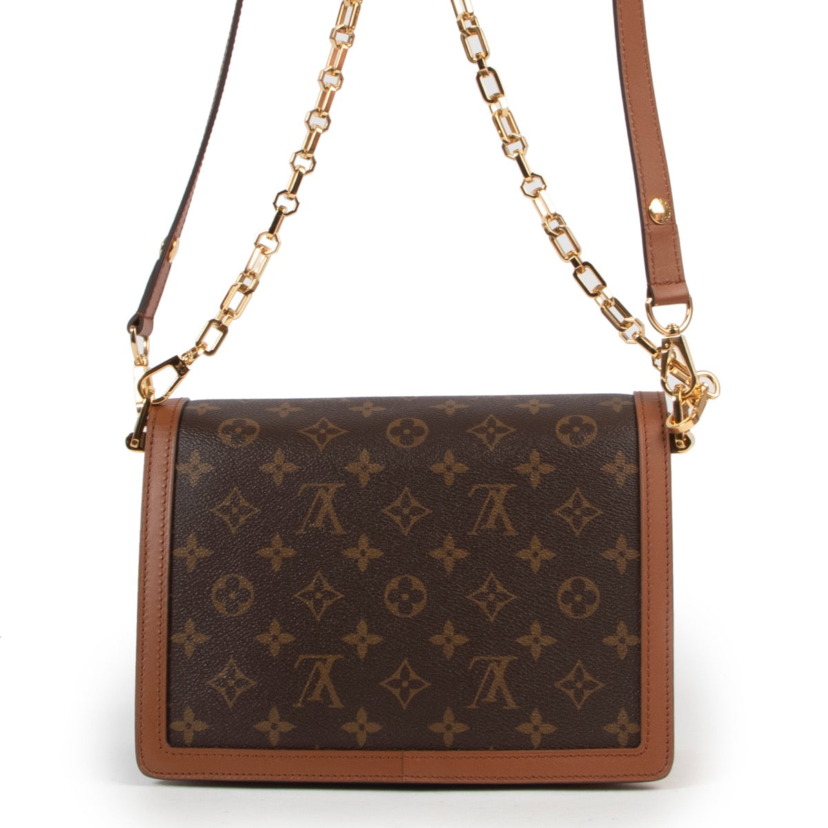 Shop safe online authentic Louis Vuitton Monogram Dauphine MM Shoulder Bag. Veilig online kopen van authentieke Louis Vuitton Monogram Dauphine MM handtas. Achetez en ligne ce sac Louis Vuitton monogram Dauphine MM chez Labellov.com.