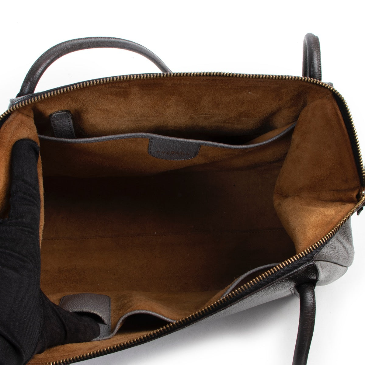 Shop safe online authentic second hand Delvaux Brown Leather Shoulder Bag . Buy online Delvaux Brown Leather Shoulder Bag in a safe way. Shop Delvaux Brown Leather Shoulder Bag online safely.