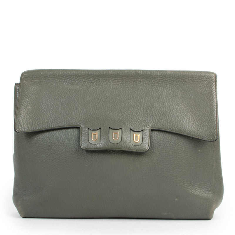 Groene clutch van Delvaux