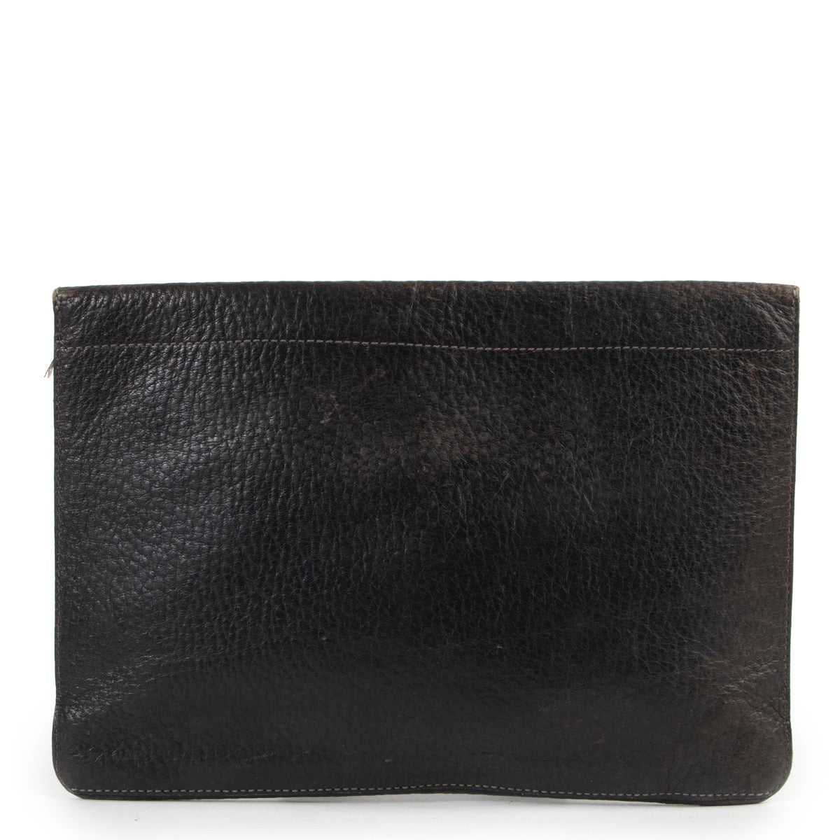 Shop safe online an authentic second hand Delvaux clutch at the right price at Labellov.com.