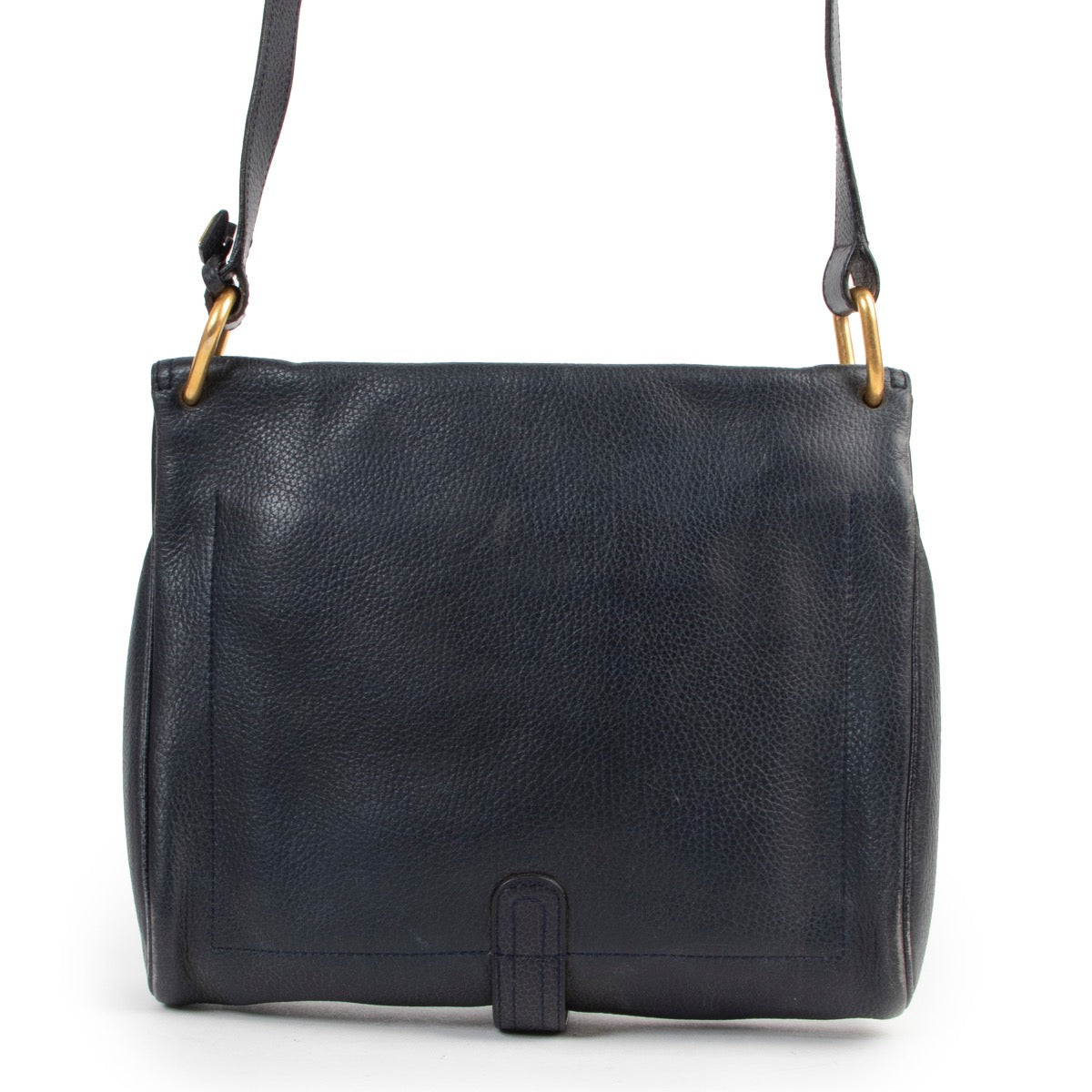 Shop safe online authentic second hand Delvaux Blue Shoulder Bag at the right price at Labellov.com. Veilig online kopen van een authentieke blauwe Delvaux handtas aan de juiste prijs bij Labellov.com.