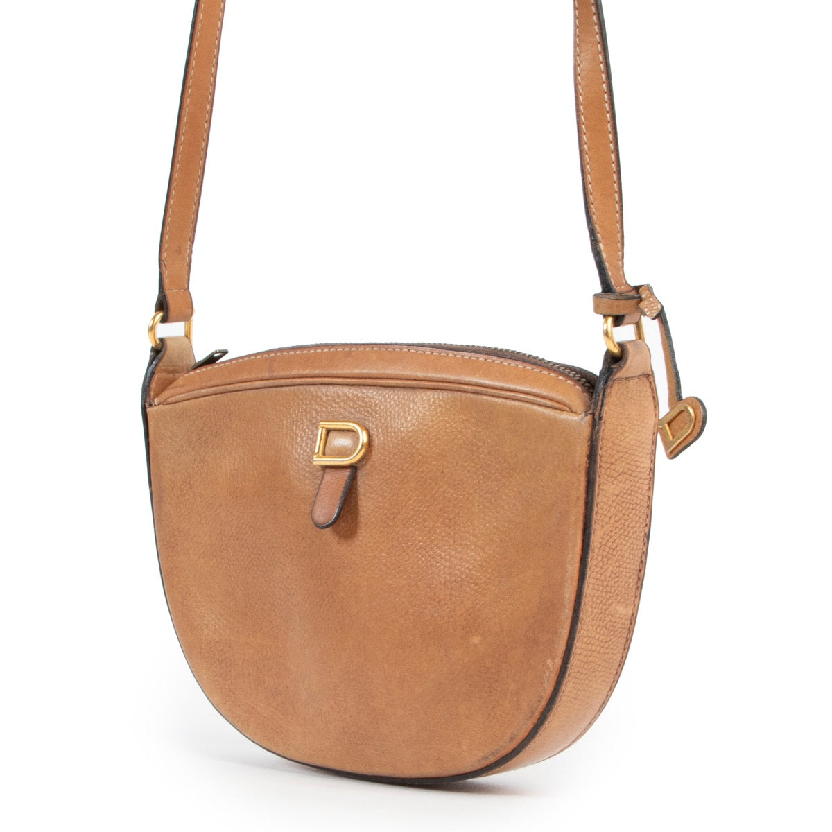 Shop safe online authentic second hand Delvaux Cognac Crossbody handbag at the right price at Labellov.Com.