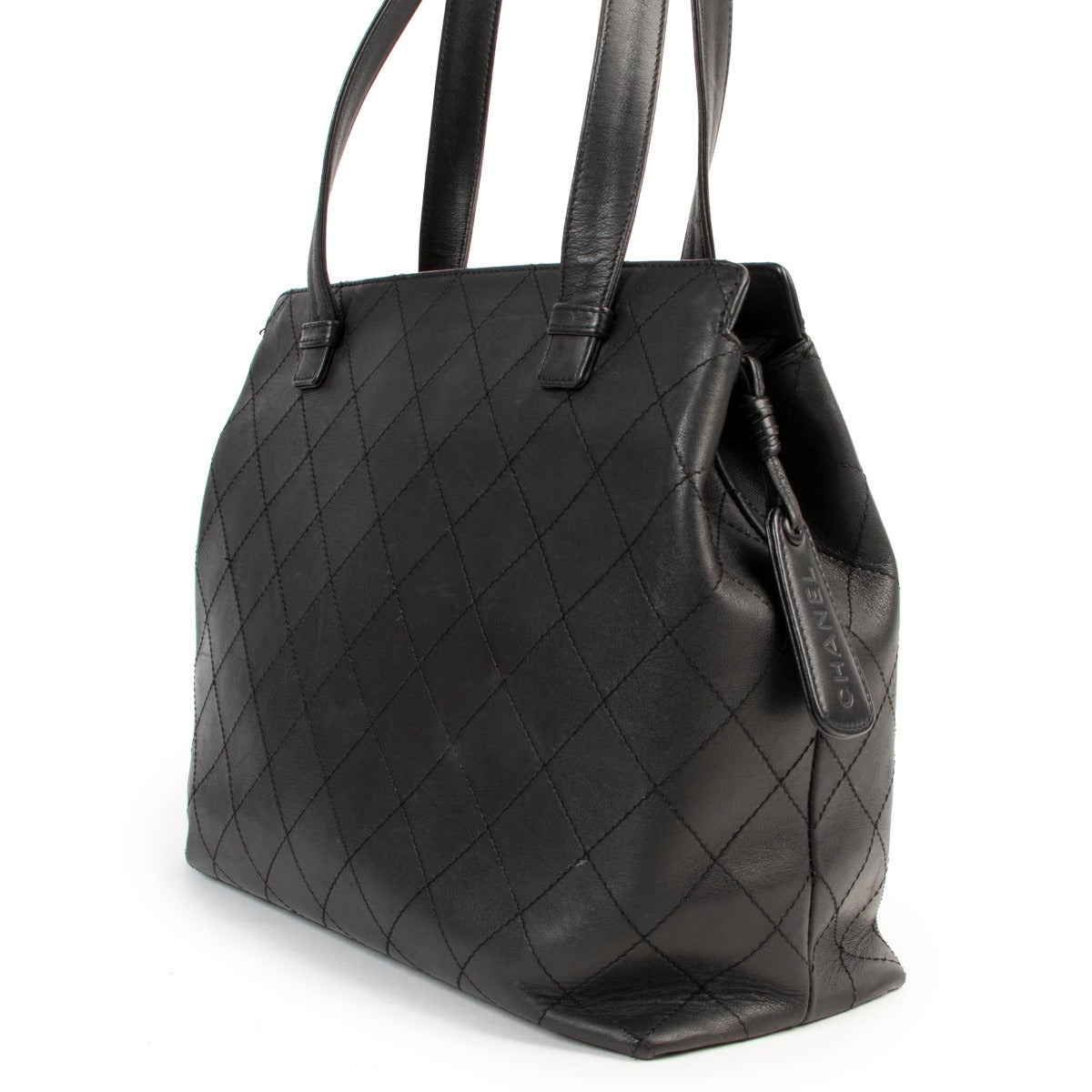 Shop safe online authentic Chanel Black Shoulderbag in good preloved condition.