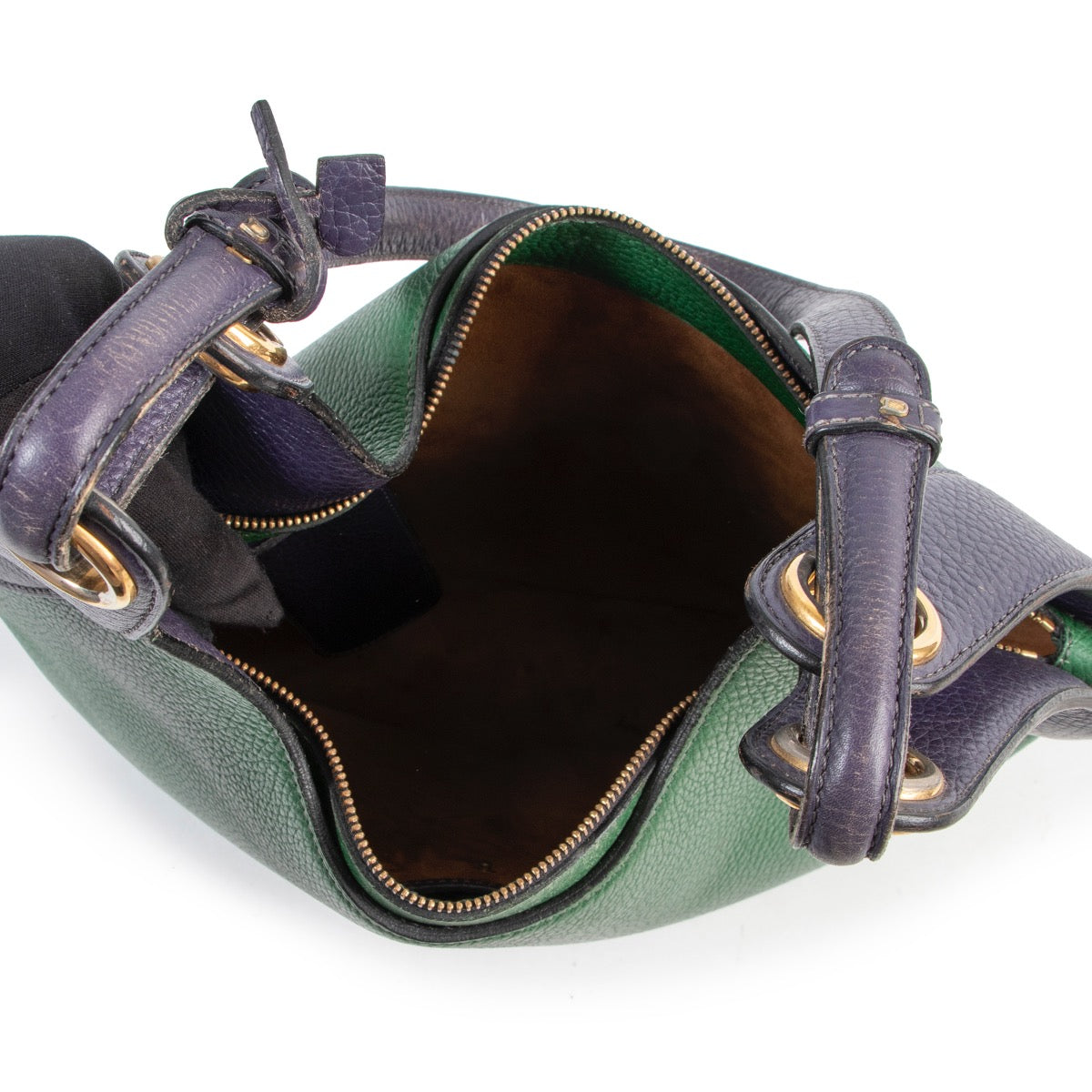 Shop safe online authentic second hand Delvaux Green Shoulderbag at the right price. Veilig online kopen van authentieke groene Delvaux handtas bij Labellov.com.