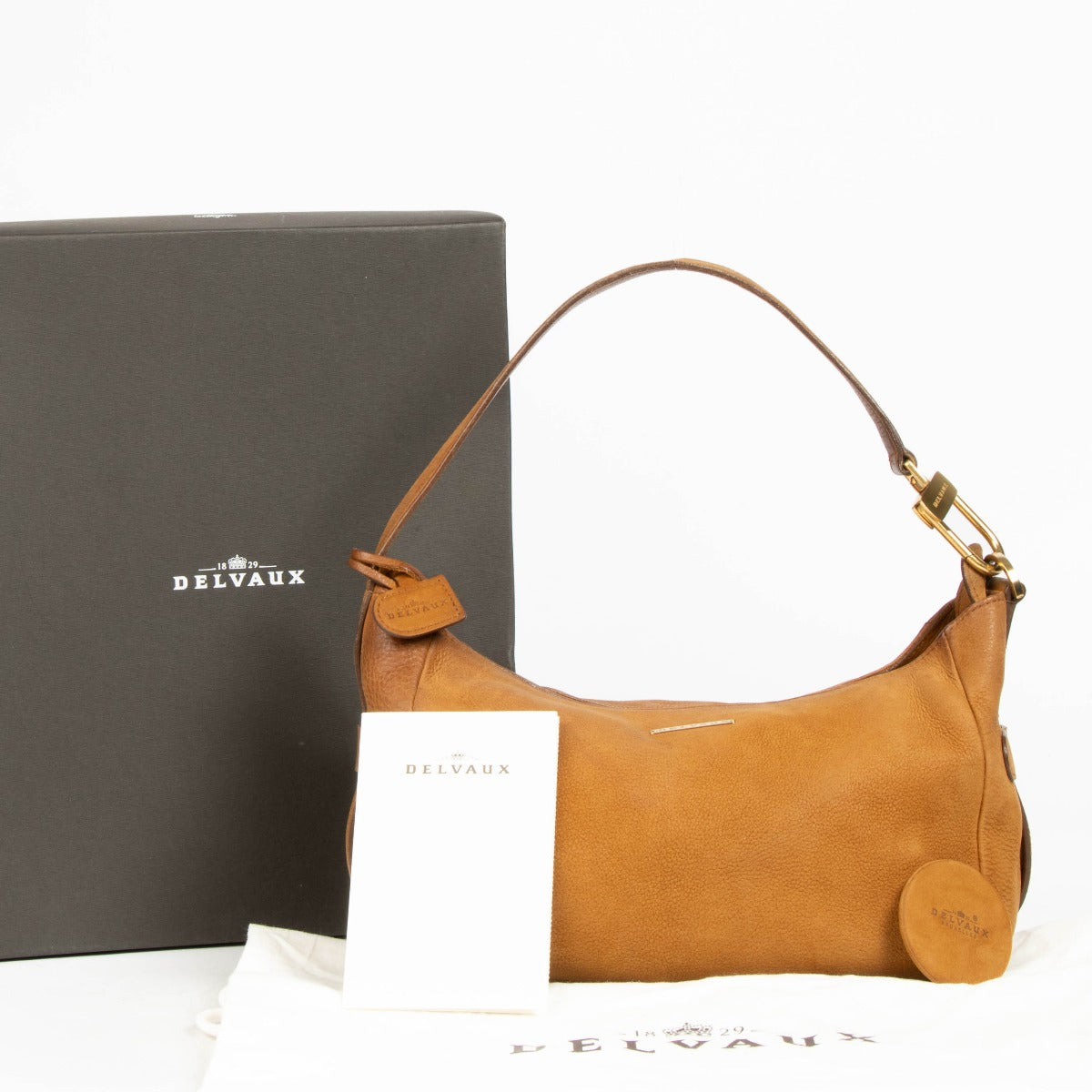 Shop 100% authentic second hand Delvaux Fauve Santiag Chicago Bag in nubuck leather on Labellov.com.