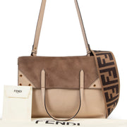 Shop safe online authentic Fendi beige Flip shoulder bag at the right price. Veilig online kopen van authentieke tweedehands beige Fendi Flip handtas aan de juiste prijs.