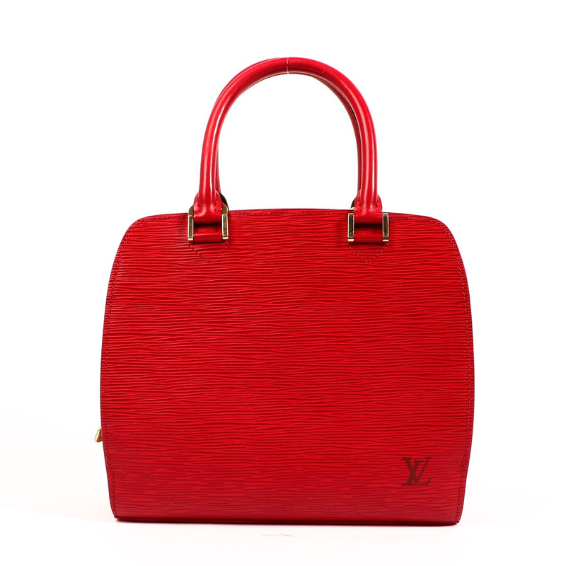 shop safe online at Labellov in Antwerp this 100% authentic second hand Louis Vuitton Red Epi Leather Pont Neuf Top handle