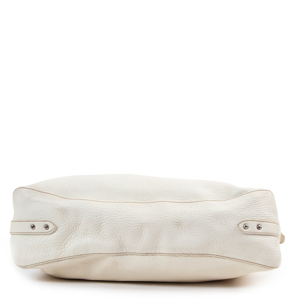 Shop safe online authentic second hand Prada white shoulder bag at the right price at Labellov.com.