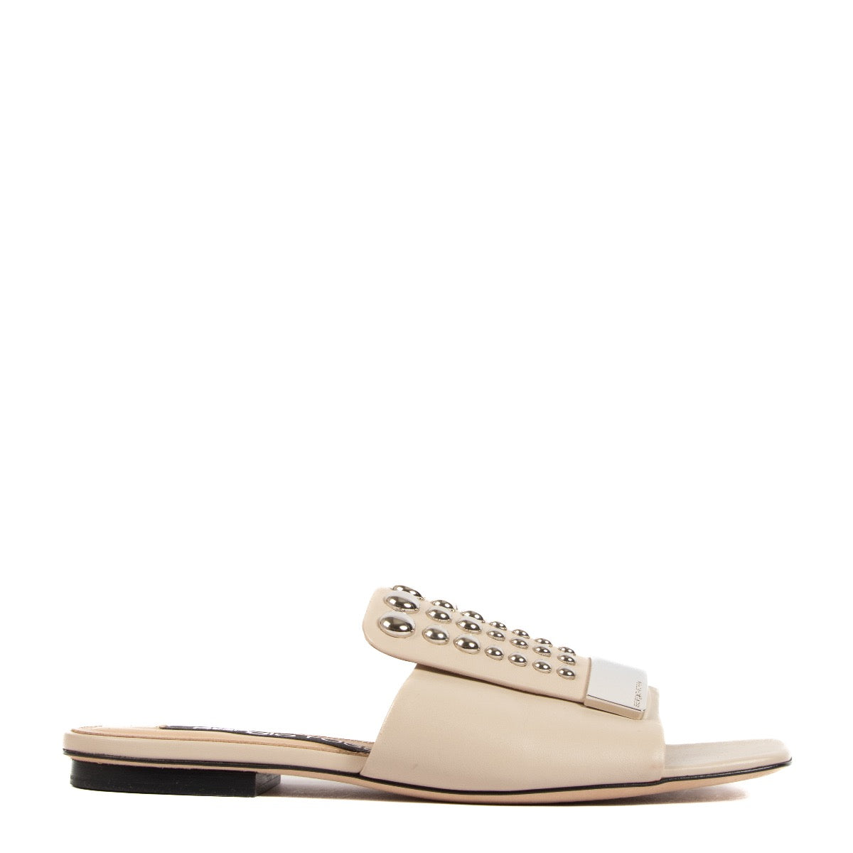 Shop authentic second hand Sergio Rossi Beige Leather Flats - Size 37 on Labellov.com