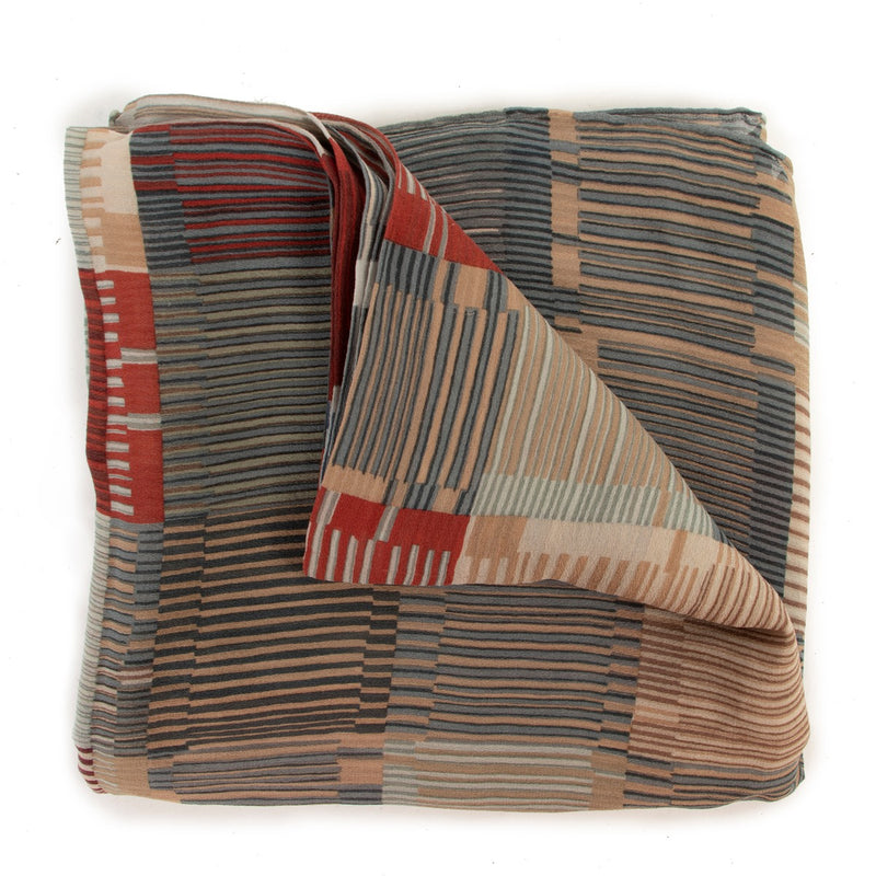Delvaux Multicolor Scarf at Labellov online or in store available for a reasonable price and in good condition. Get them now!