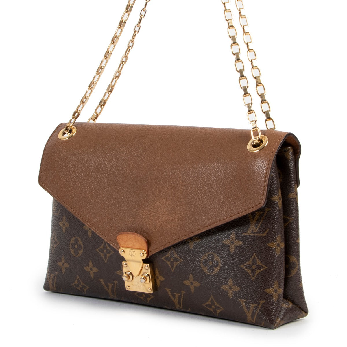 Louis Vuitton Havane Monogram Crossbody at Labellov online or in store available for a reasonable price and in good condition. Get them now!