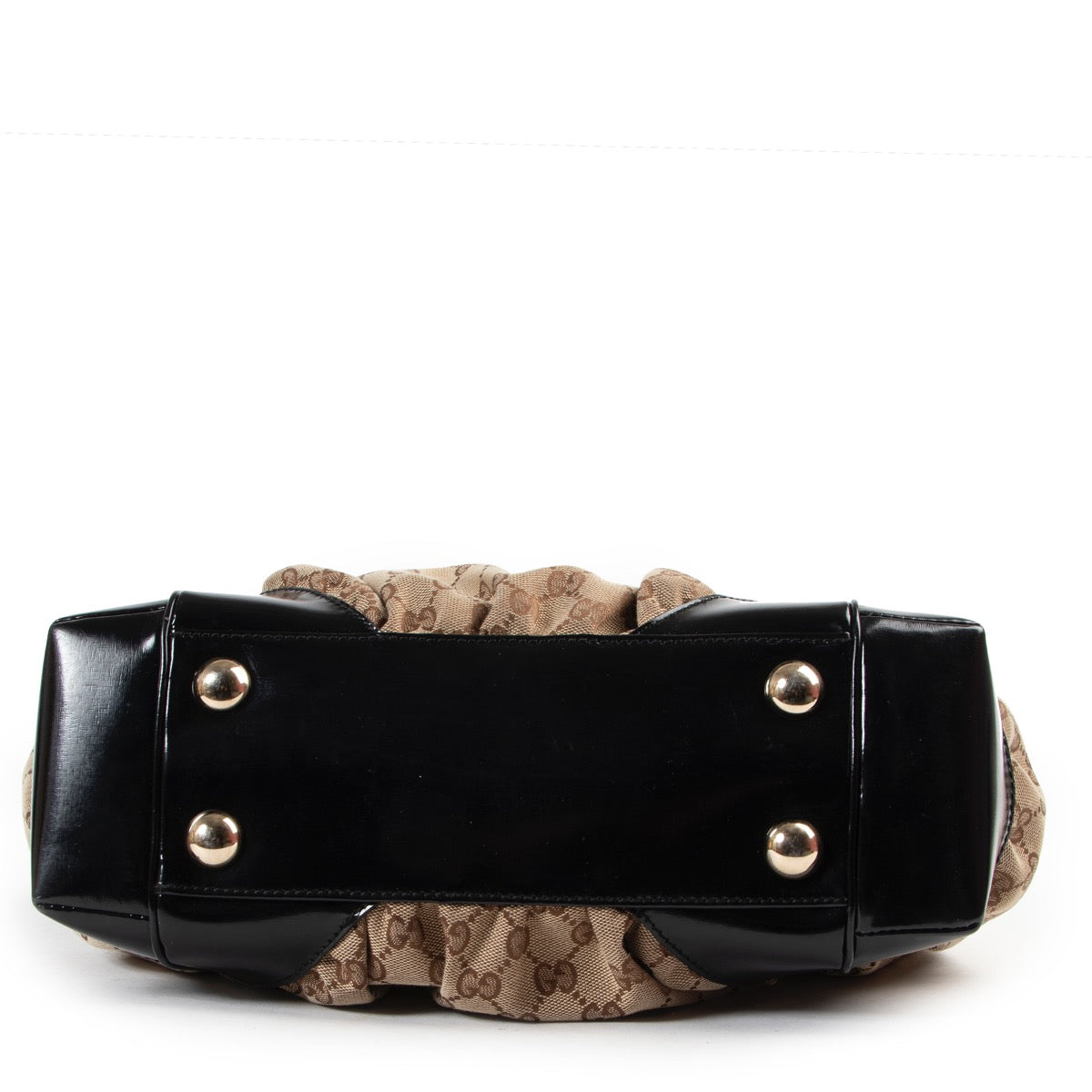 Shop safe online authentic second hand Gucci Monogram Shoulder Bag. Buy online Gucci Monogram Shoulder Bag in a safe way. Shop Gucci Monogram Shoulder Bag online safely.
